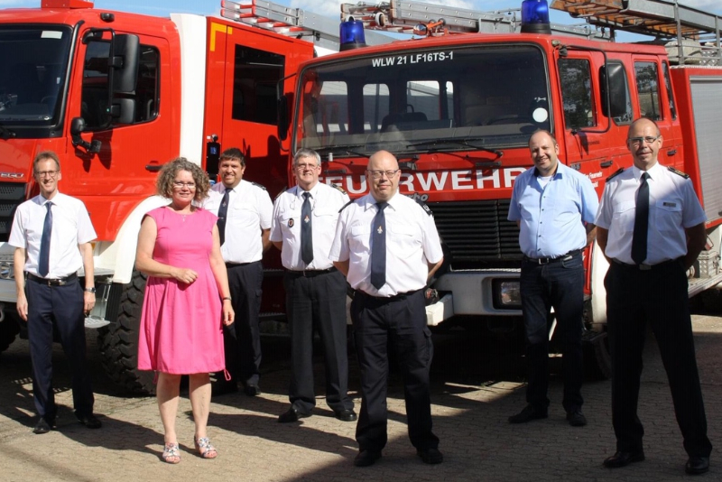 Übergabe des Löschgruppenfahrzeug LFKats